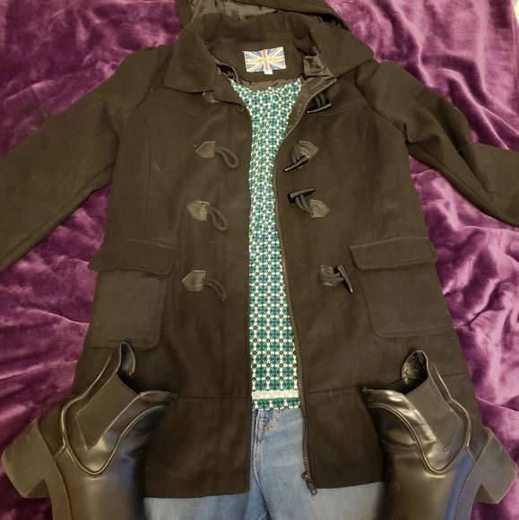 Black Fall/Winter Coat - Picture 1 of 4